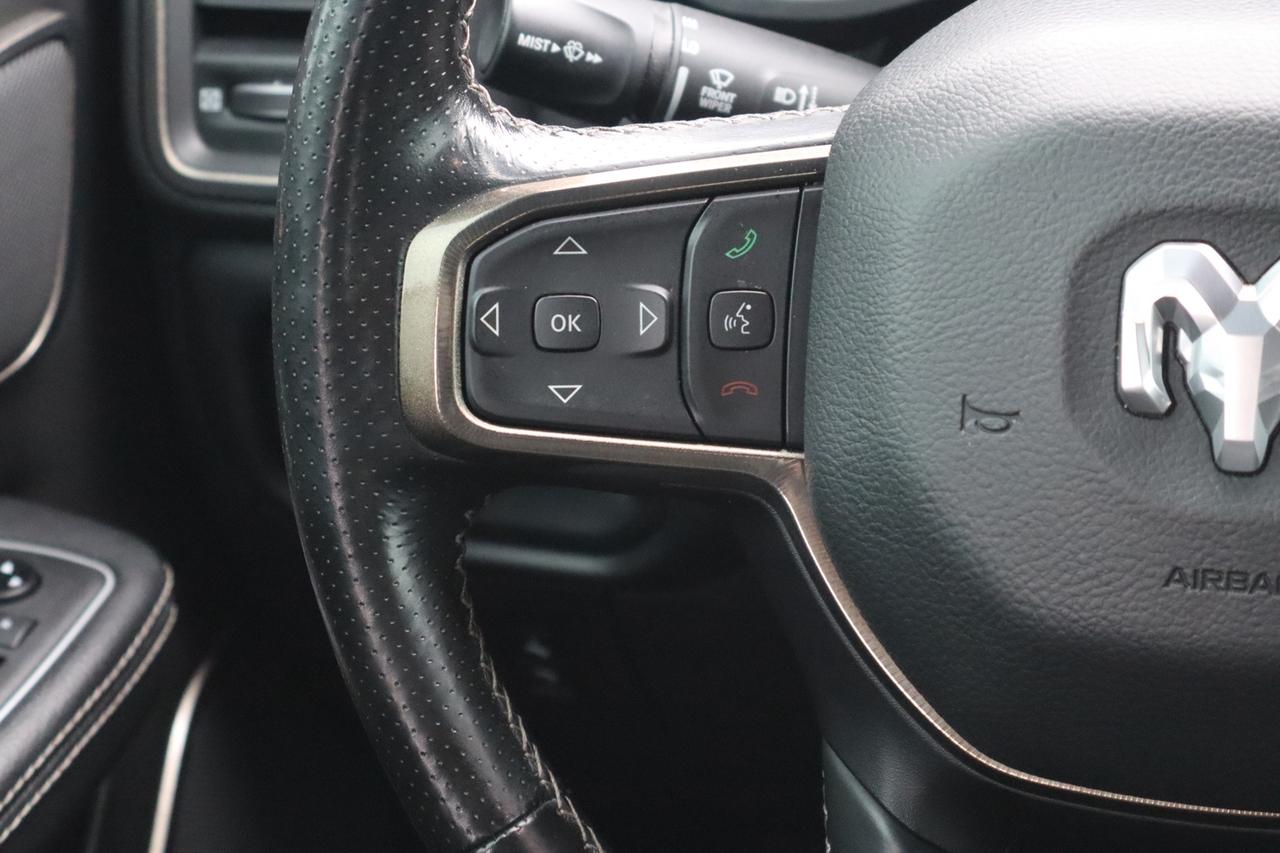 2022 RAM 1500 Sport Crew Cab 4WD Long Box   No Accident   One Ow Photo