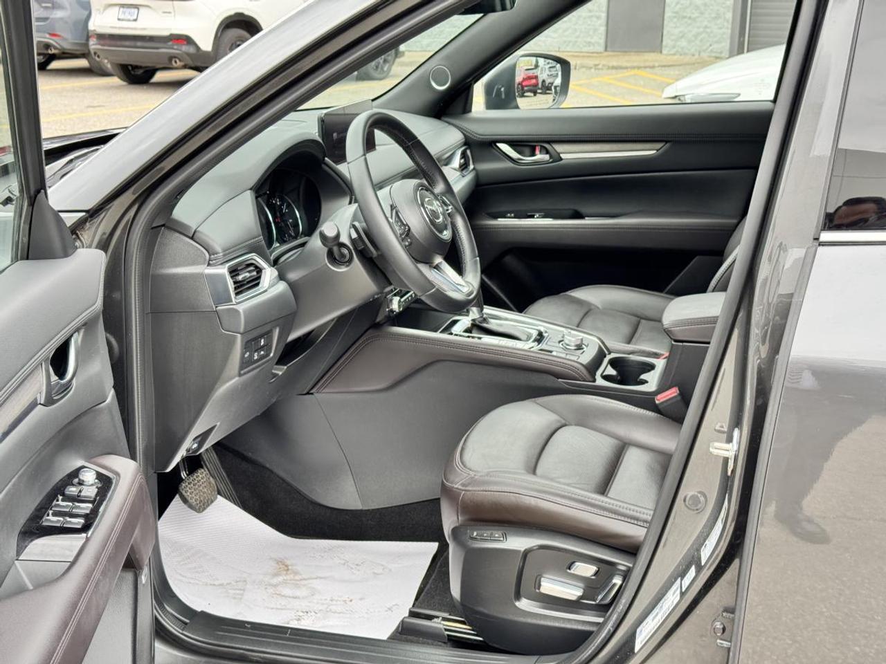 2023 Mazda CX-5 SIGNATURE/ SOLD/ PENDING DELIVERY Photo