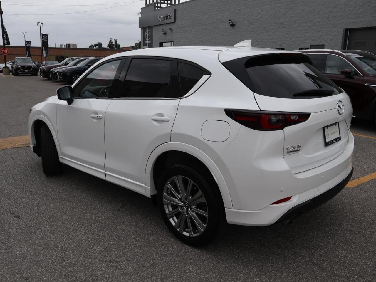 2022 Mazda CX-5 SIGNATURE/ EXTENDED WARRANTY/ 3.95% RATE/ CPO Photo