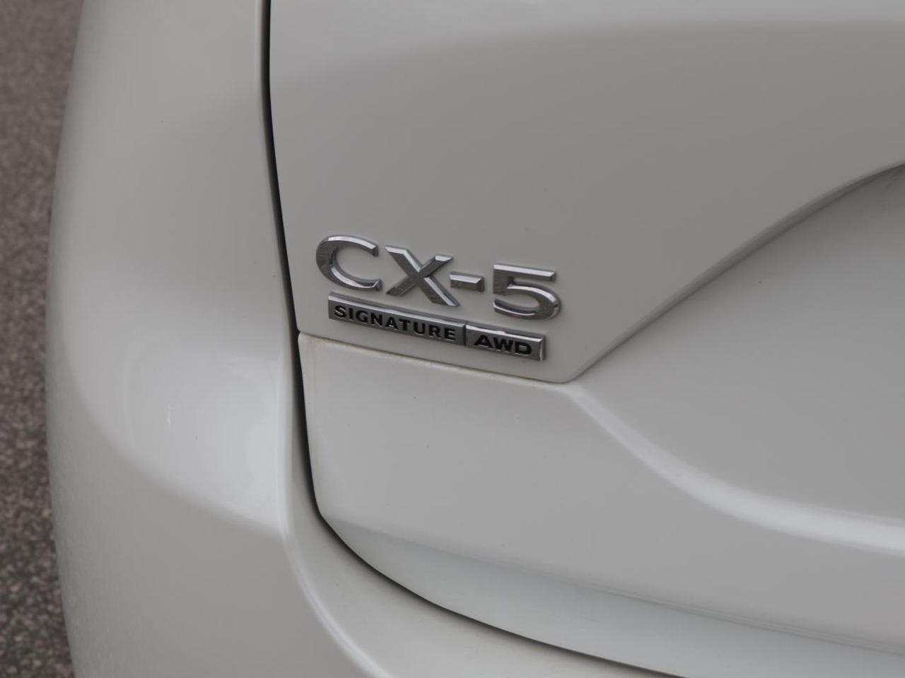 2022 Mazda CX-5 SIGNATURE/ EXTENDED WARRANTY/ 3.95% RATE/ CPO Photo