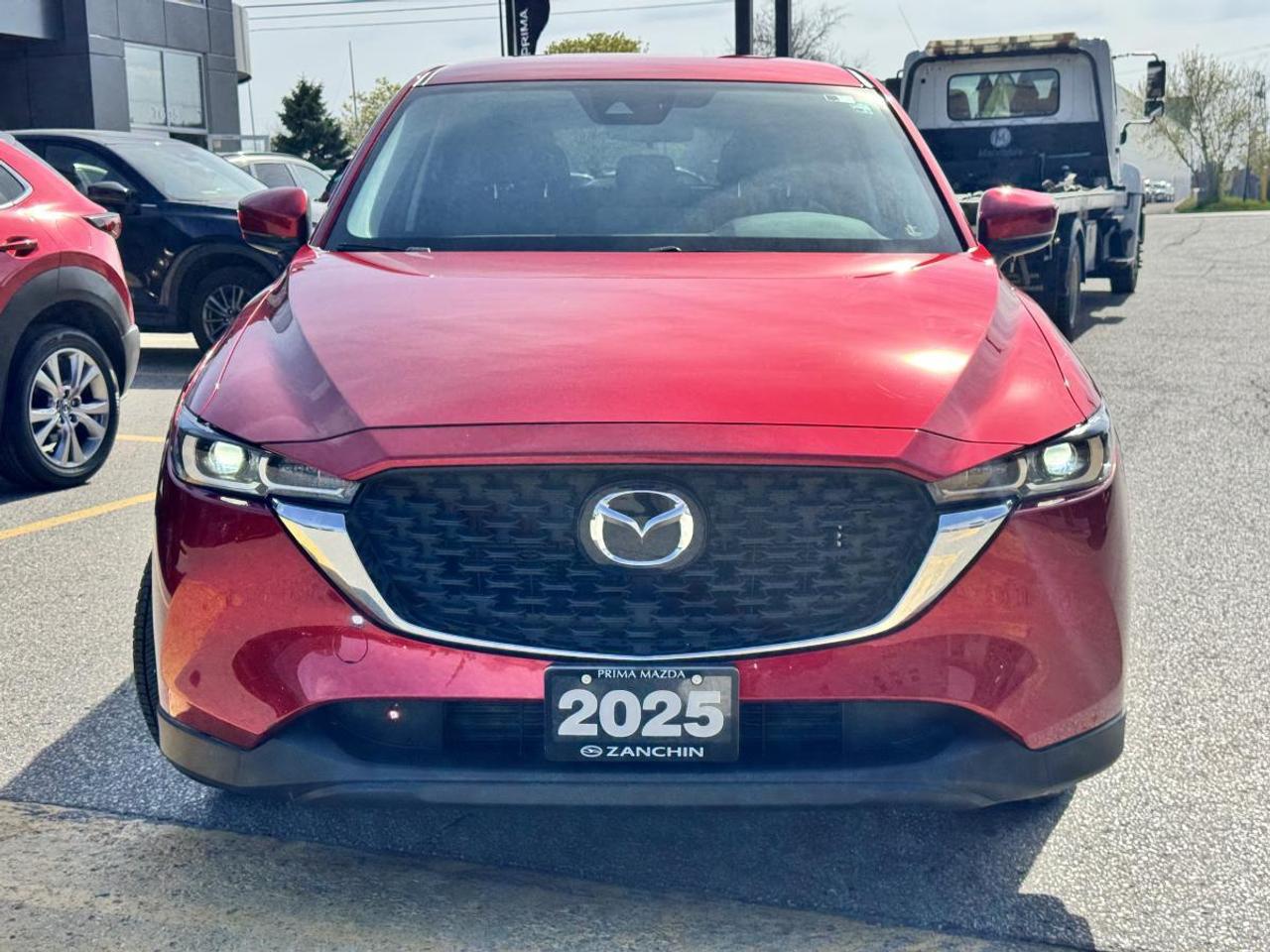 2025 Mazda CX-5 GX AWD/ ONLY 6000 KMS/ EXTENDED WARRANTY/ MUST SEE Photo