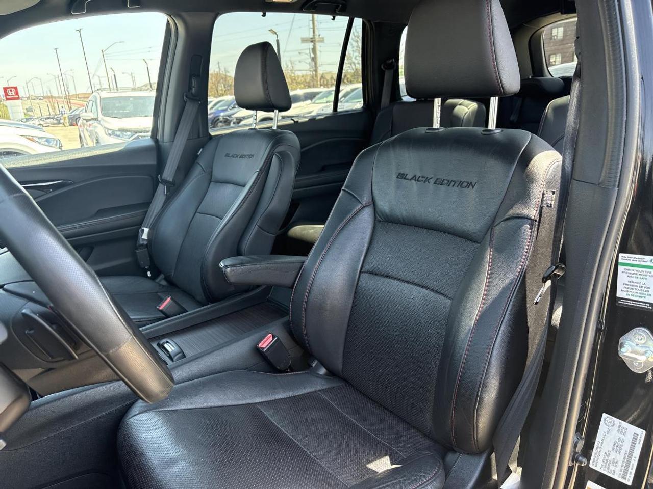 2022 Honda Pilot Black Edition Photo