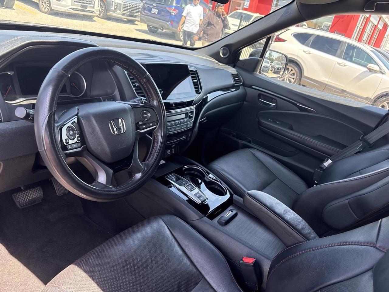 2022 Honda Pilot Black Edition Photo