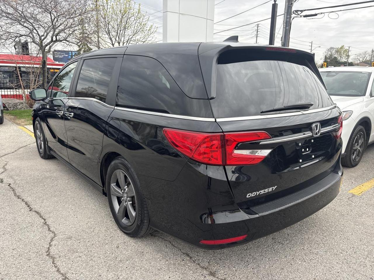 2022 Honda Odyssey Ex w/Rear Entertainment PKG Photo