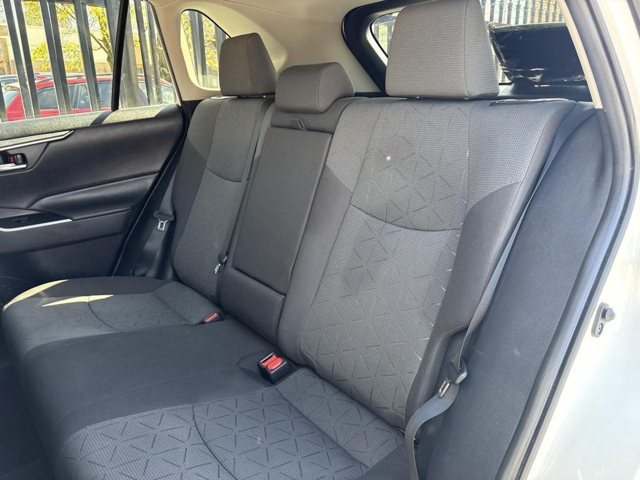 2020 Toyota RAV4 XLE AWD Photo