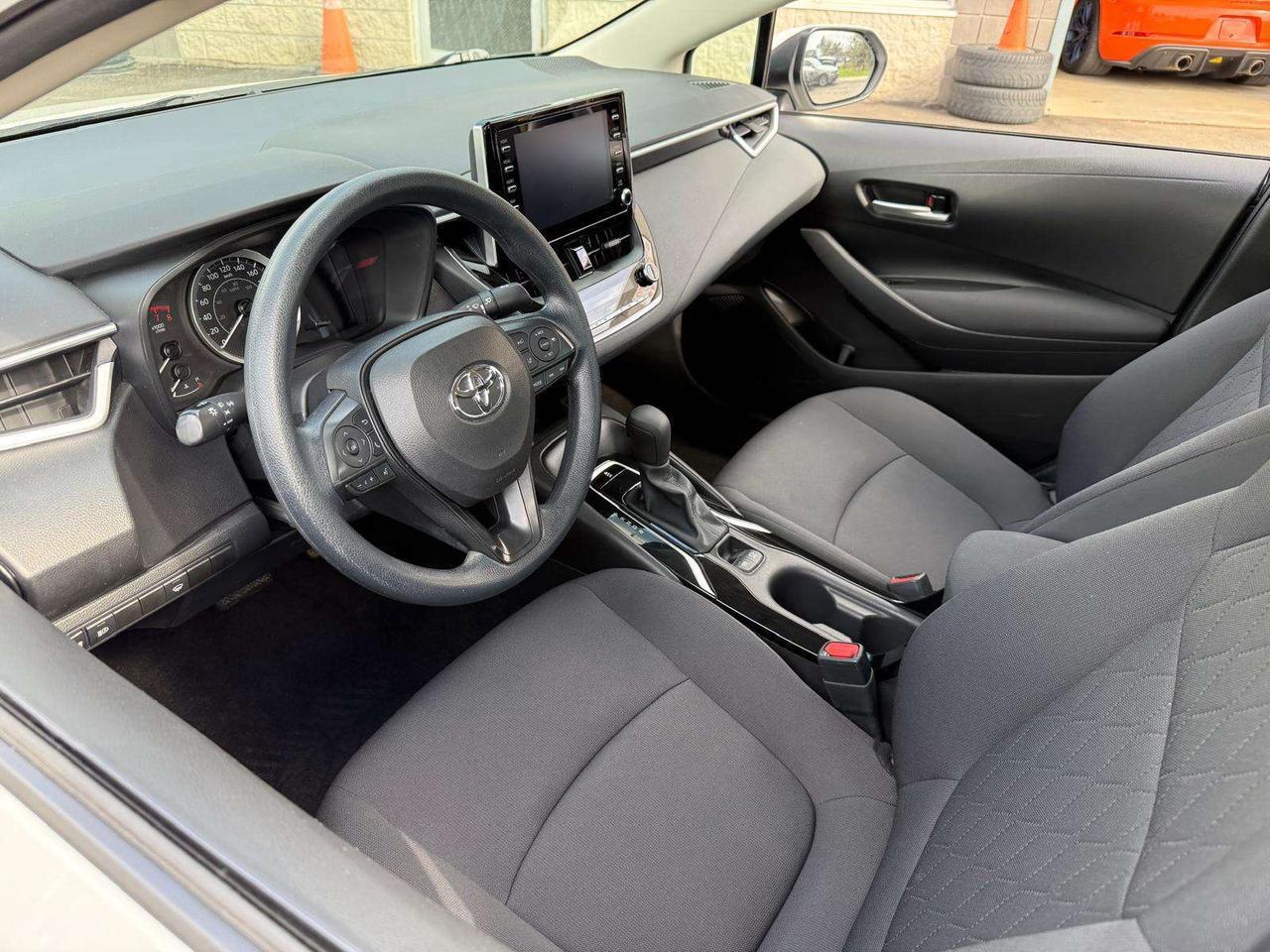 2021 Toyota Corolla LE 1 Owner Certified Photo