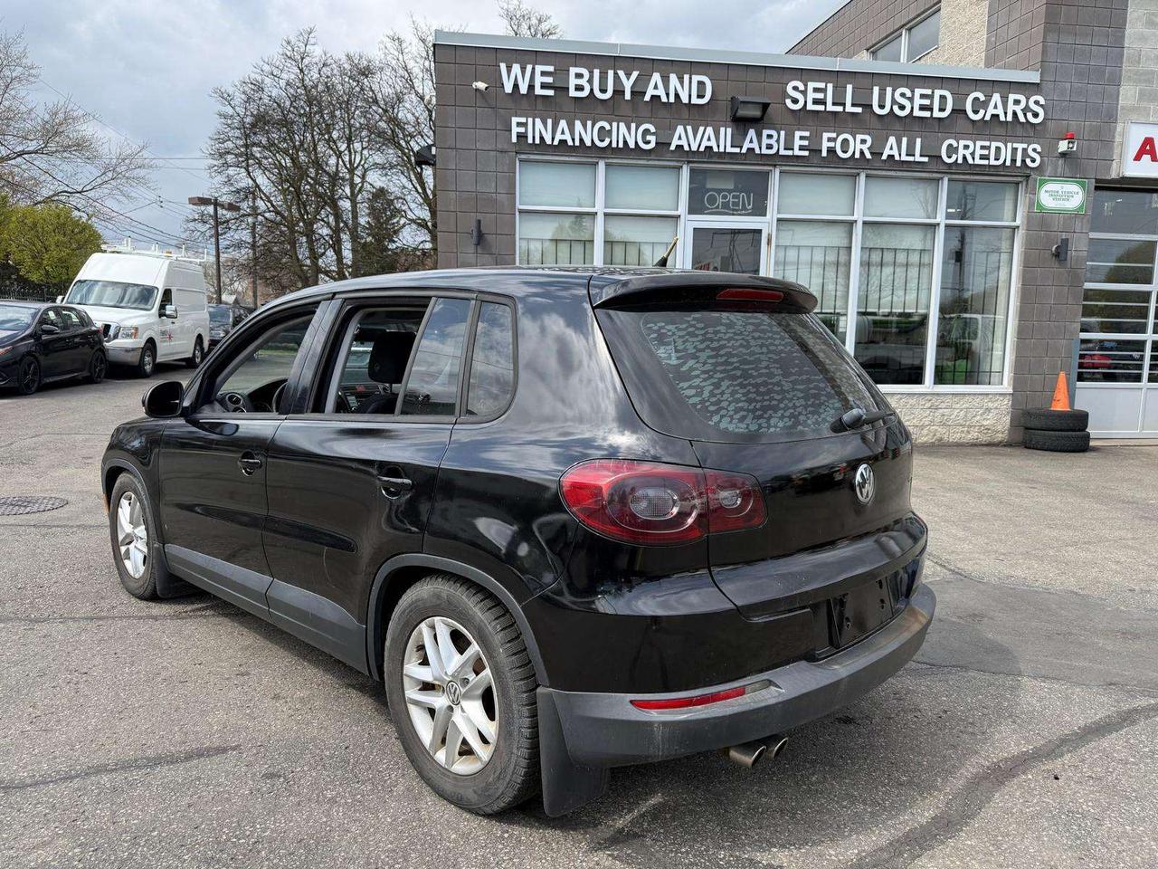 2010 Volkswagen Tiguan Trendline Photo