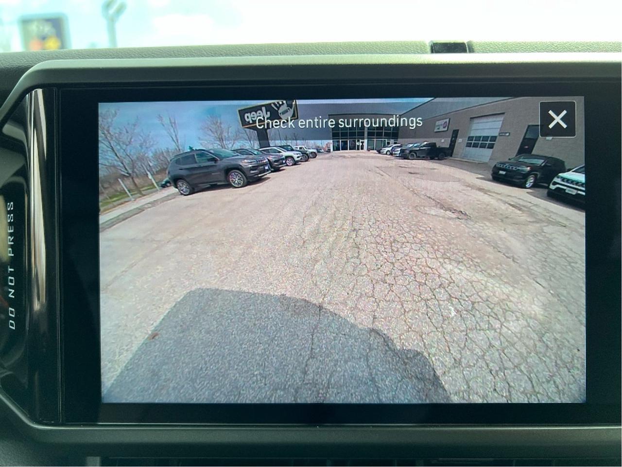 2025 Jeep Wrangler Sahara w/Safety Group, Side Steps, B/C Hardtop Photo