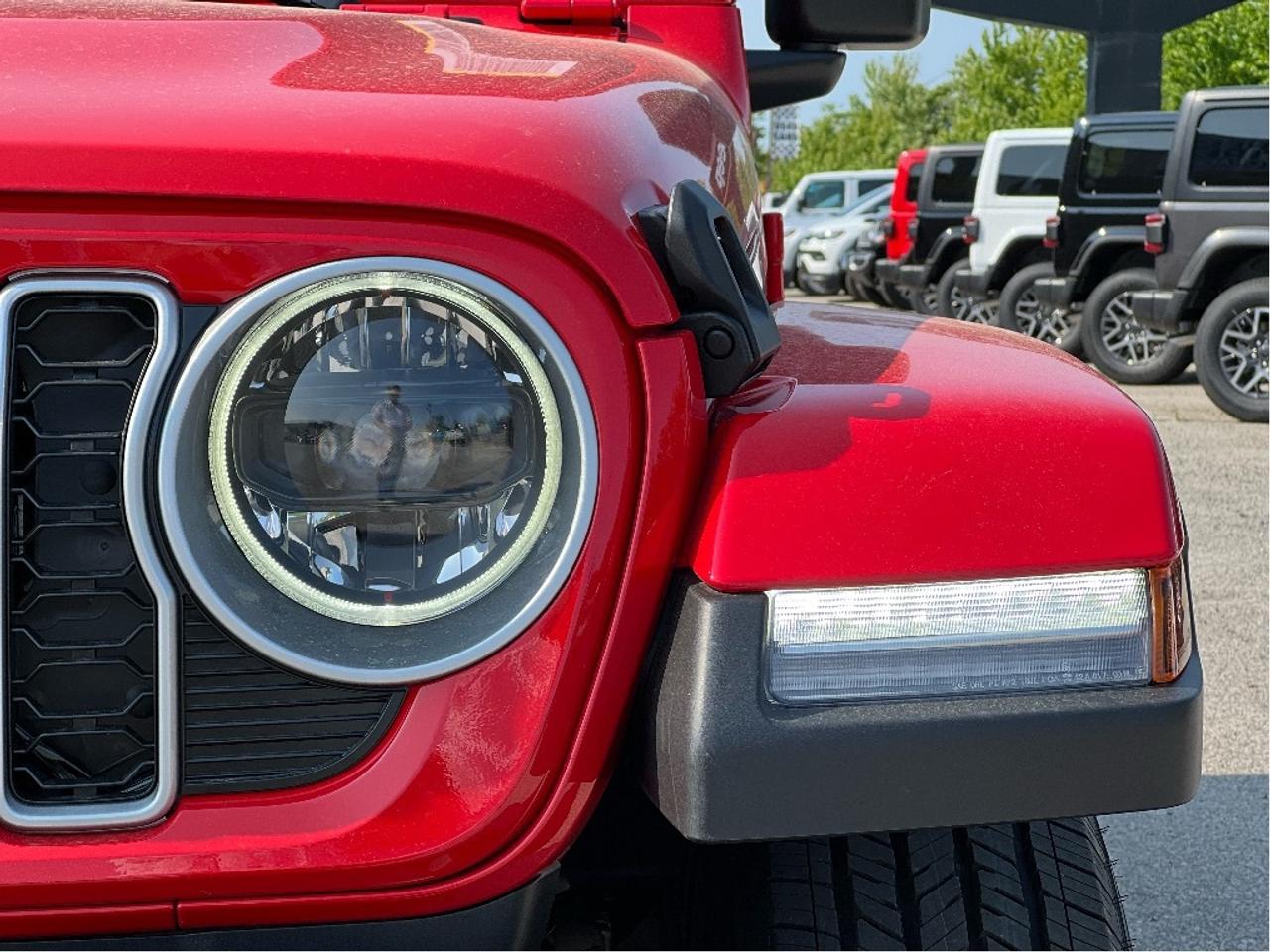 2025 Jeep Wrangler Sahara 4x4 w/Side Steps Photo