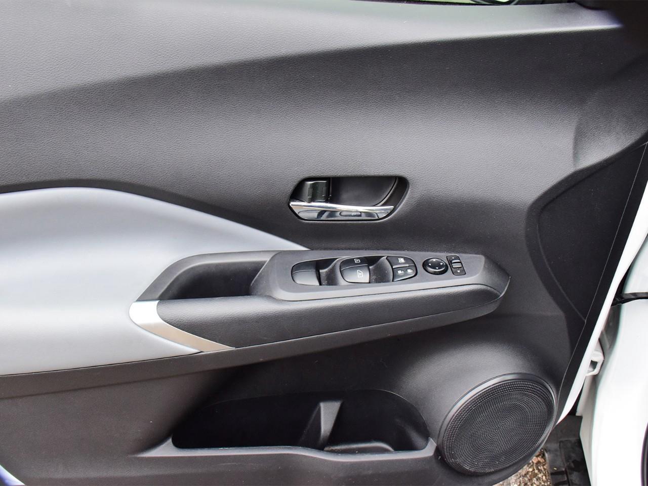 2024 Nissan Kicks SR 4dr Front-Wheel Drive Photo