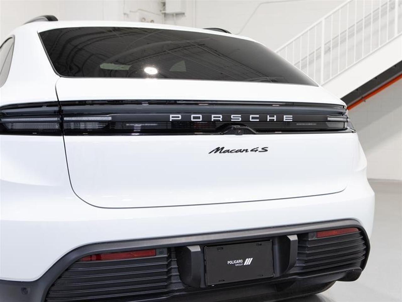 2026 Porsche Macan Electric 4S AWD Photo