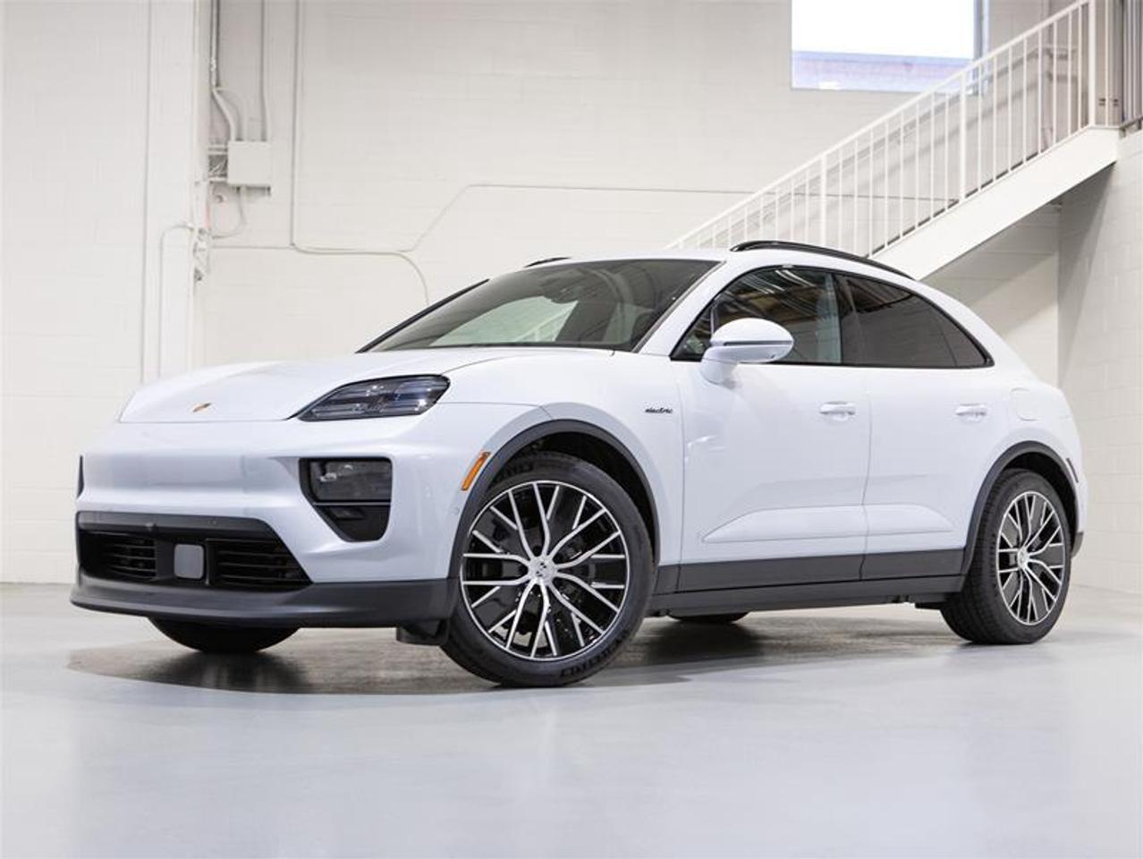 2026 Porsche Macan Electric 4 AWD Photo0