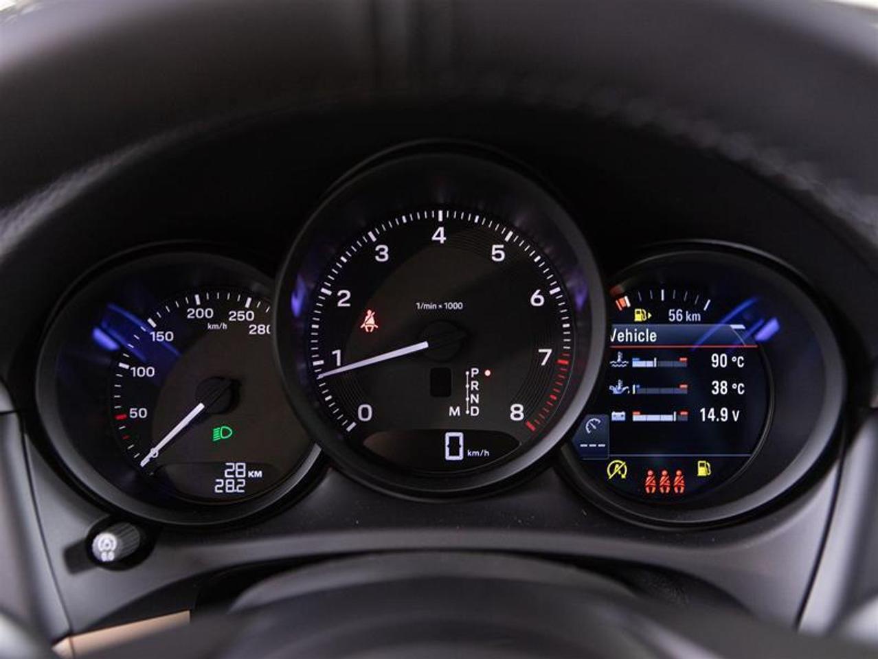 2026 Porsche Macan AWD Photo