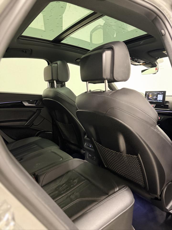 2022 Audi Q5 SPORTBACK | NARDO GREY |BLACK OPTICS|S-LINE Photo