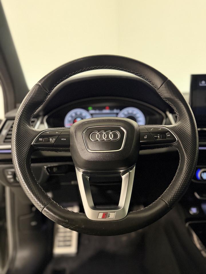 2022 Audi Q5 SPORTBACK | NARDO GREY |BLACK OPTICS|S-LINE Photo