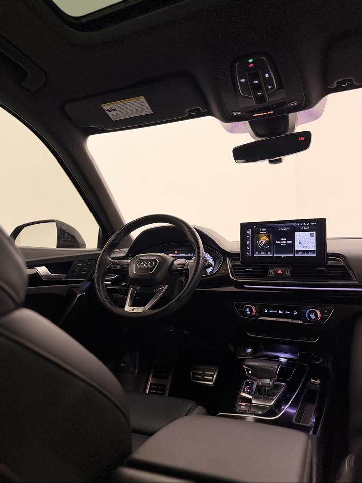 2022 Audi Q5 SPORTBACK | NARDO GREY |BLACK OPTICS|S-LINE Photo