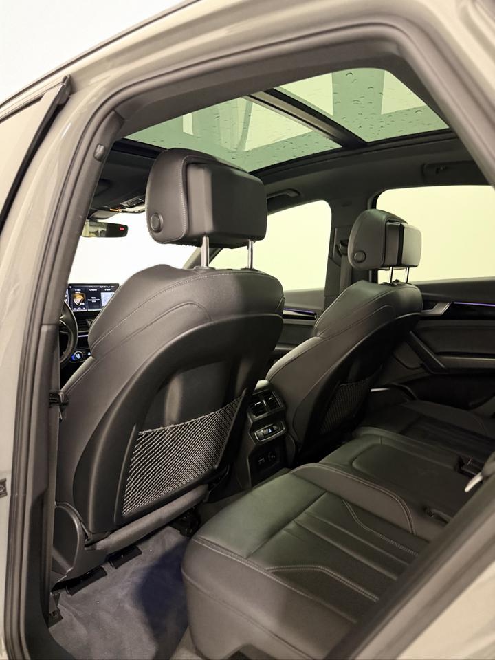 2022 Audi Q5 SPORTBACK | NARDO GREY |BLACK OPTICS|S-LINE Photo