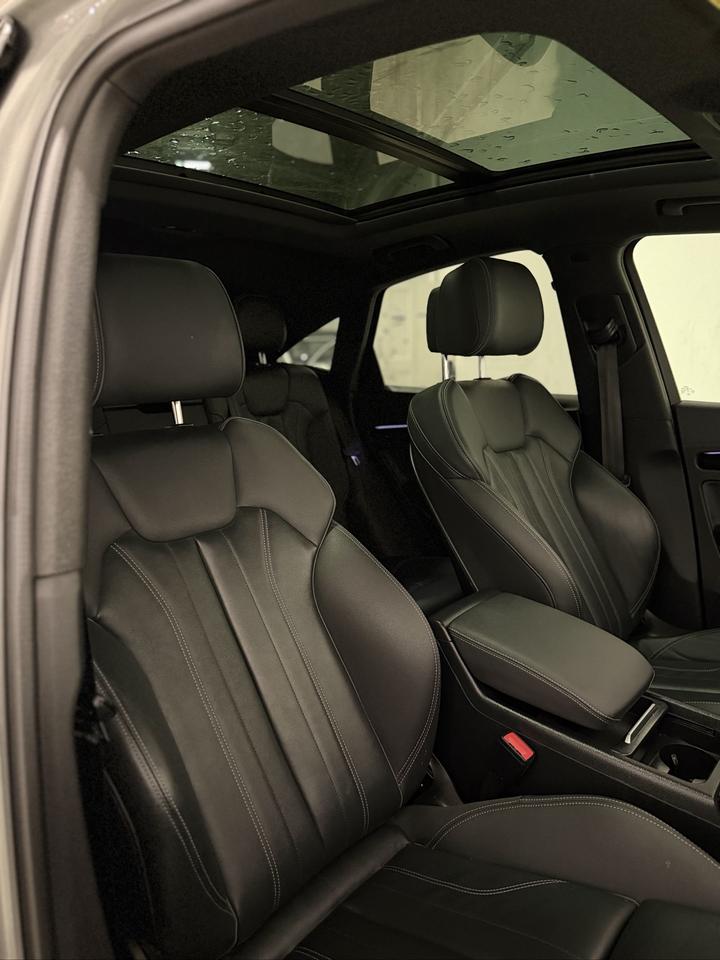 2022 Audi Q5 SPORTBACK | NARDO GREY |BLACK OPTICS|S-LINE Photo