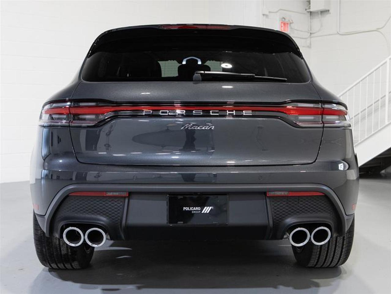 2026 Porsche Macan AWD Photo