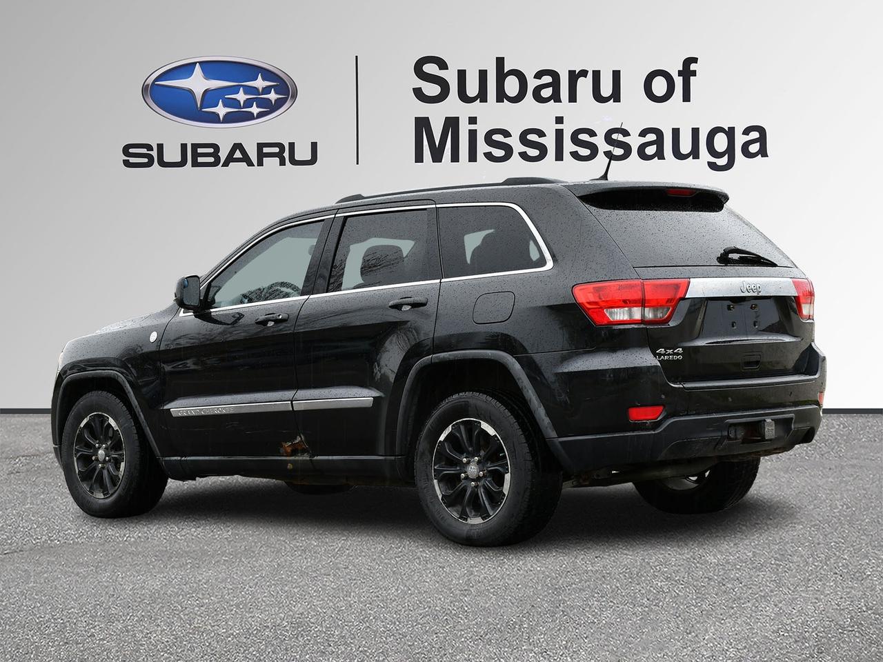 2011 Jeep Grand Cherokee LAREDO   4WD   32 SERVICE REC   ASIS   NO ACCIDENT Photo