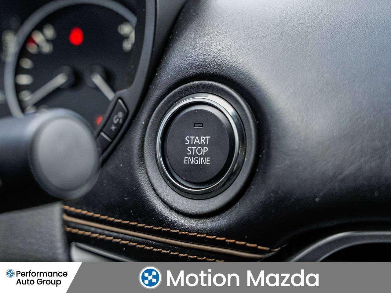 2025 Mazda CX-70 MHEV GT-P   Off Lease   Leather   Bose Photo