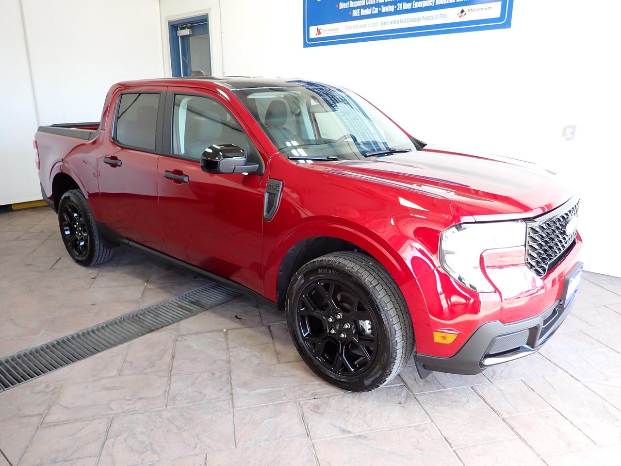 2025 Ford Maverick XLT AWD SuperCrew Photo
