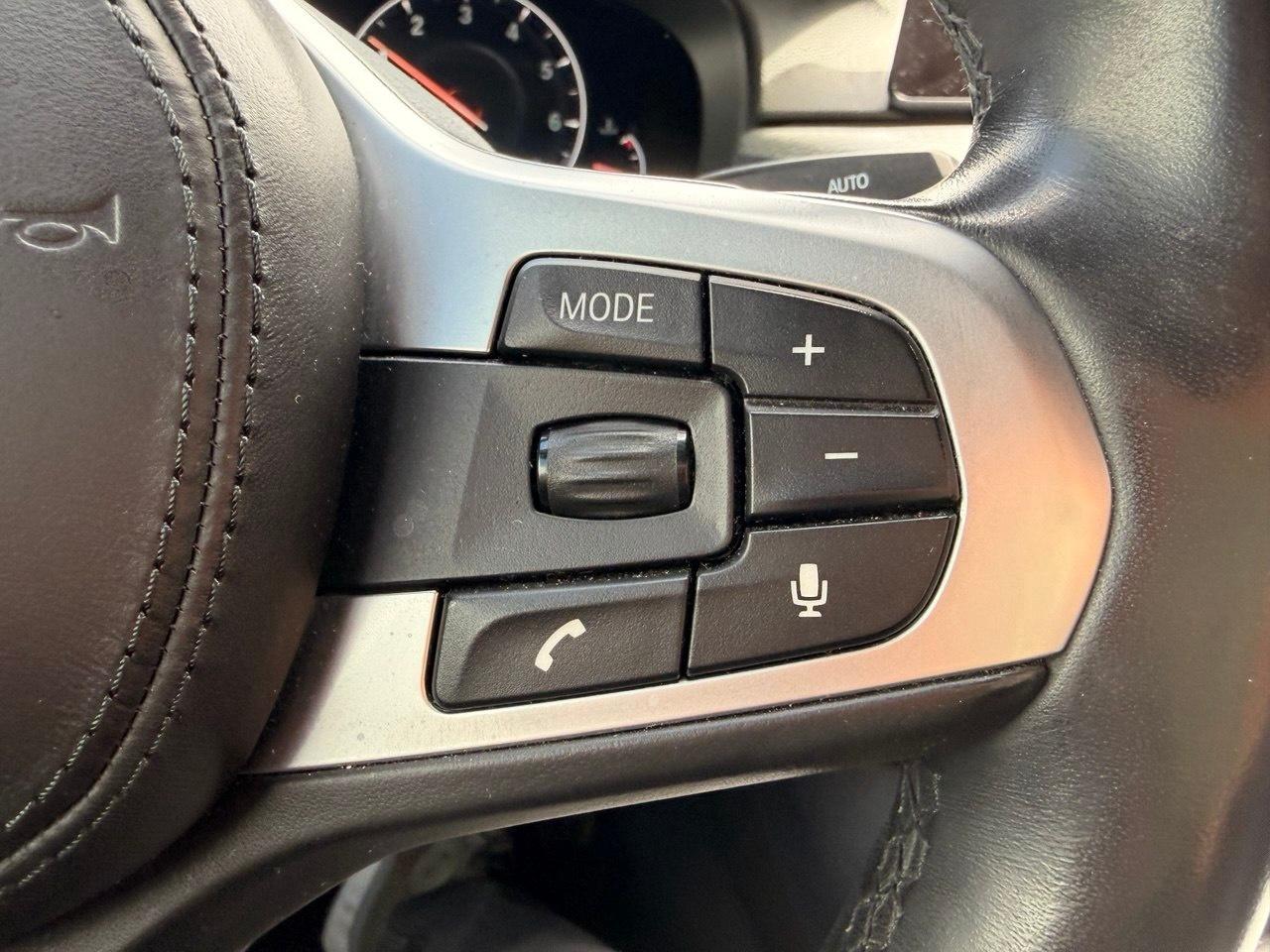 2019 BMW 5 Series 530i xDrive Sedan, M SPORT PACKAGE Photo