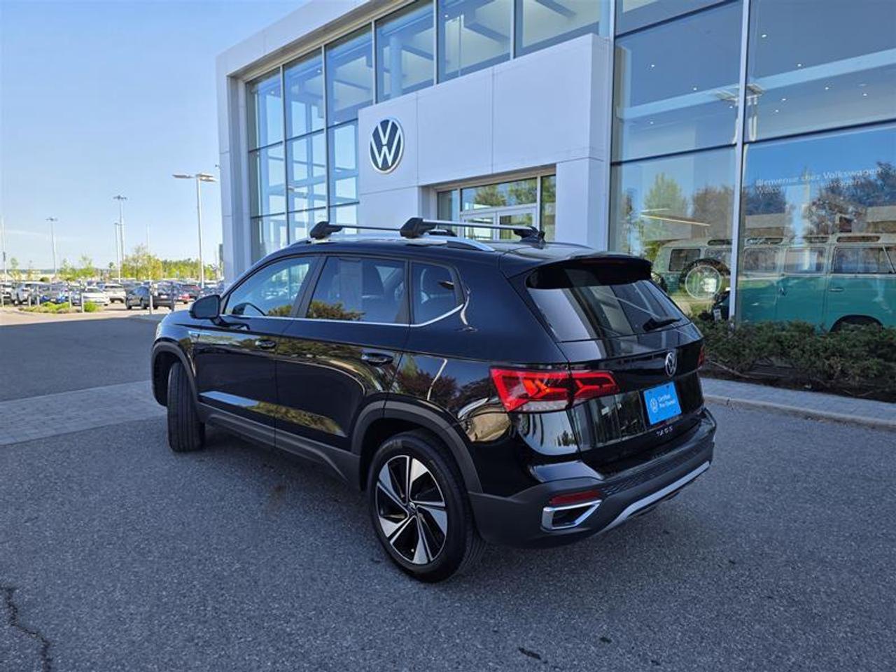 2024 Volkswagen Taos Comfortline 1.5T 7sp at DSG w/ Tip 4M One-owner ve Photo3