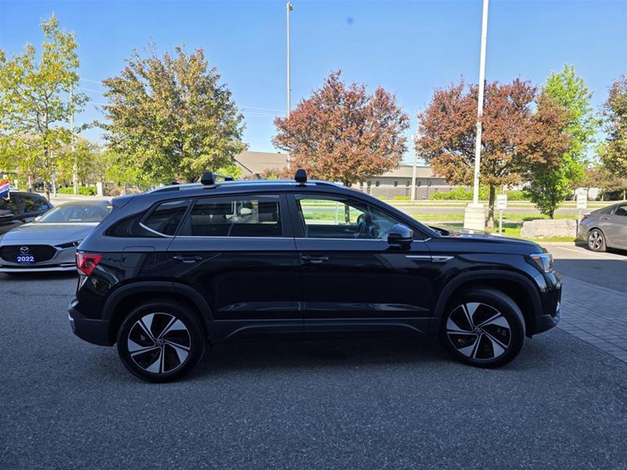 2024 Volkswagen Taos Comfortline 1.5T 7sp at DSG w/ Tip 4M One-owner ve Photo