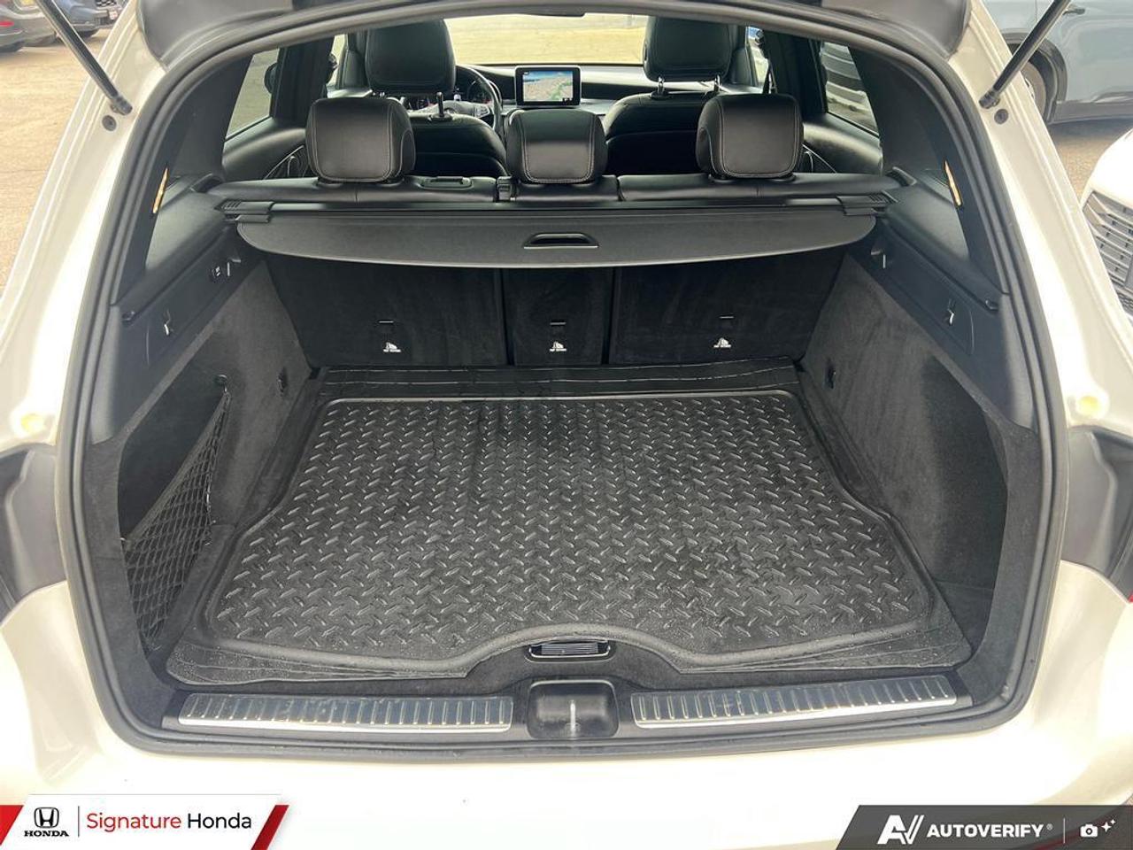 2019 Mercedes-Benz GLC GLC 300 Photo