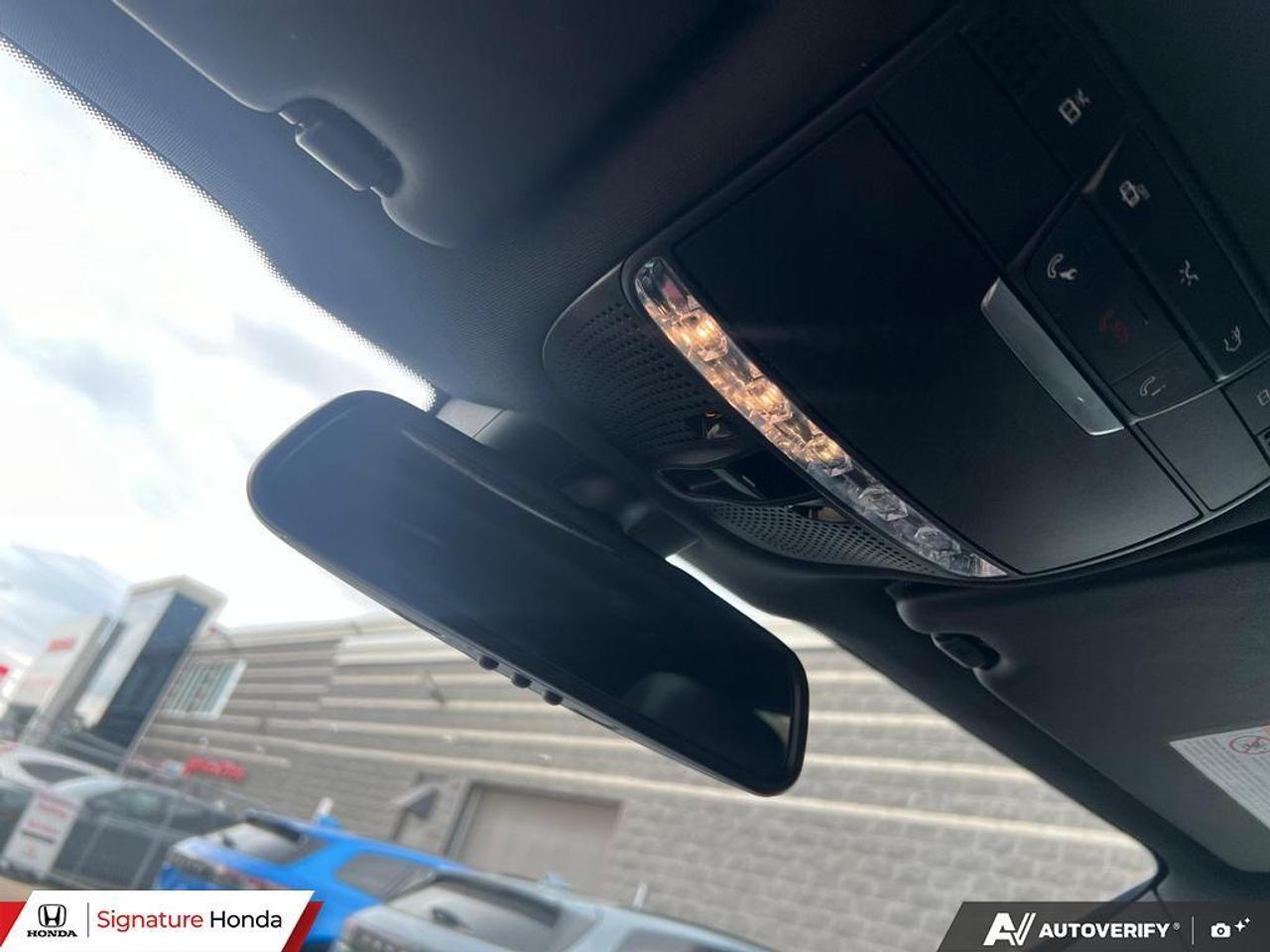 2019 Mercedes-Benz GLC GLC 300 Photo