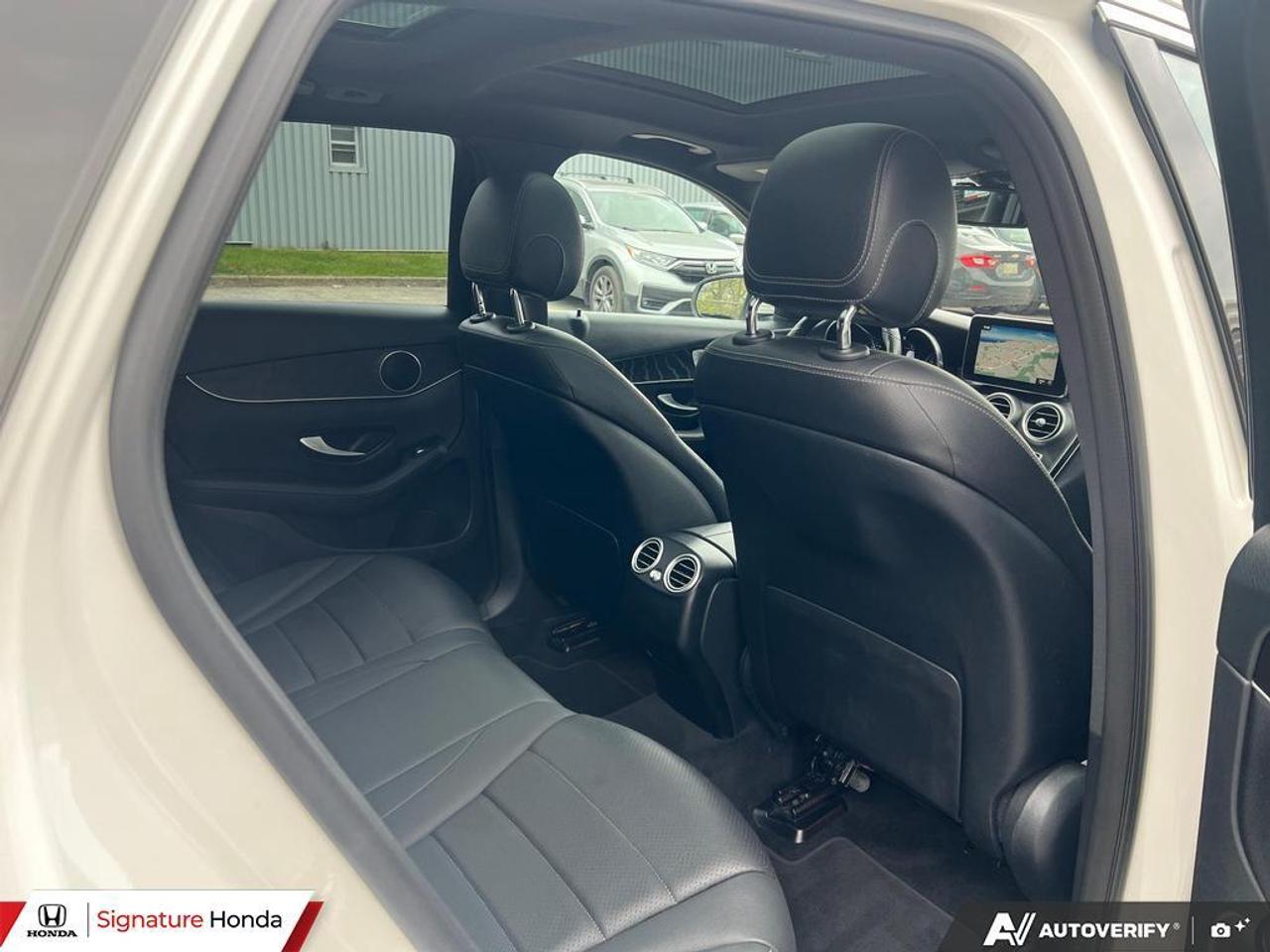 2019 Mercedes-Benz GLC GLC 300 Photo