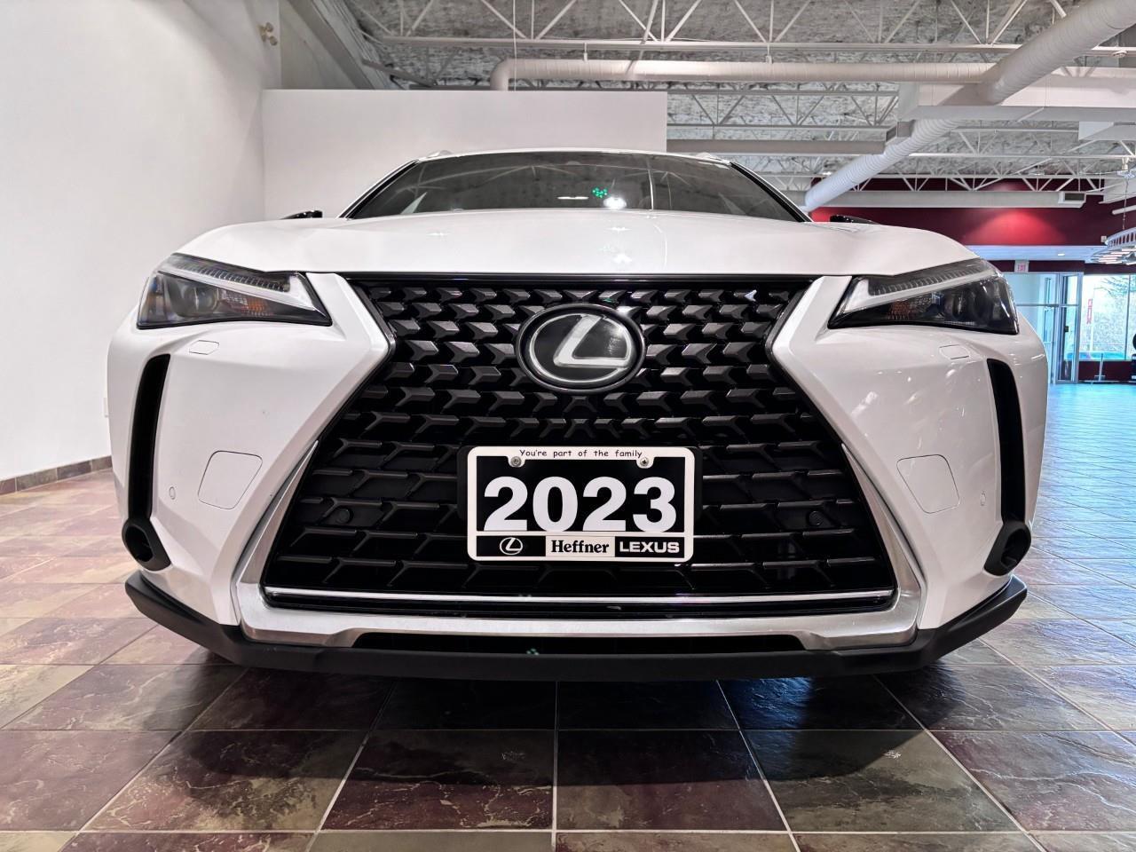 2023 Lexus UX 250H LUXURY PACKAGE - CARFAX CLEAN Photo
