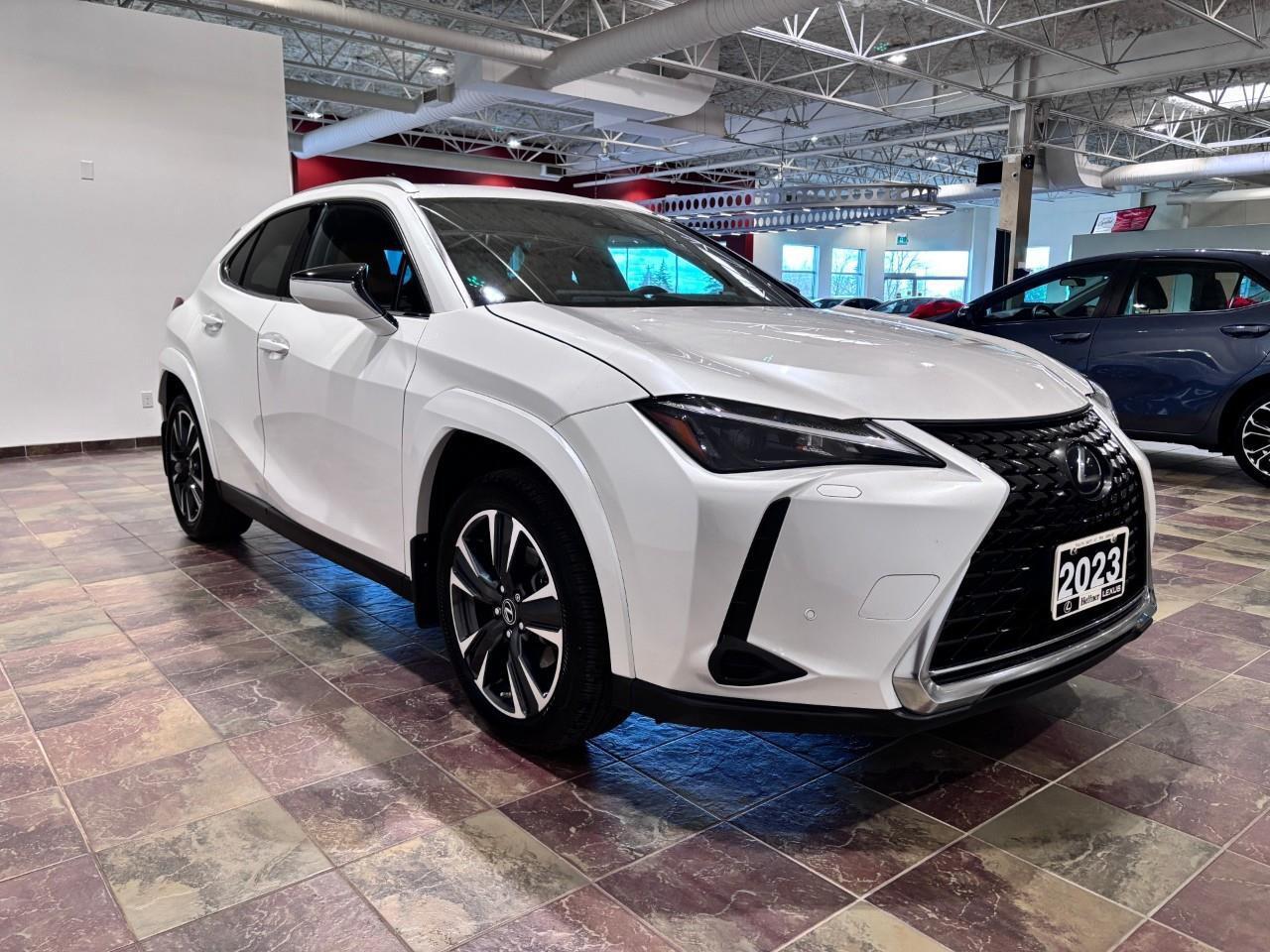 2023 Lexus UX 250H LUXURY PACKAGE - CARFAX CLEAN Photo