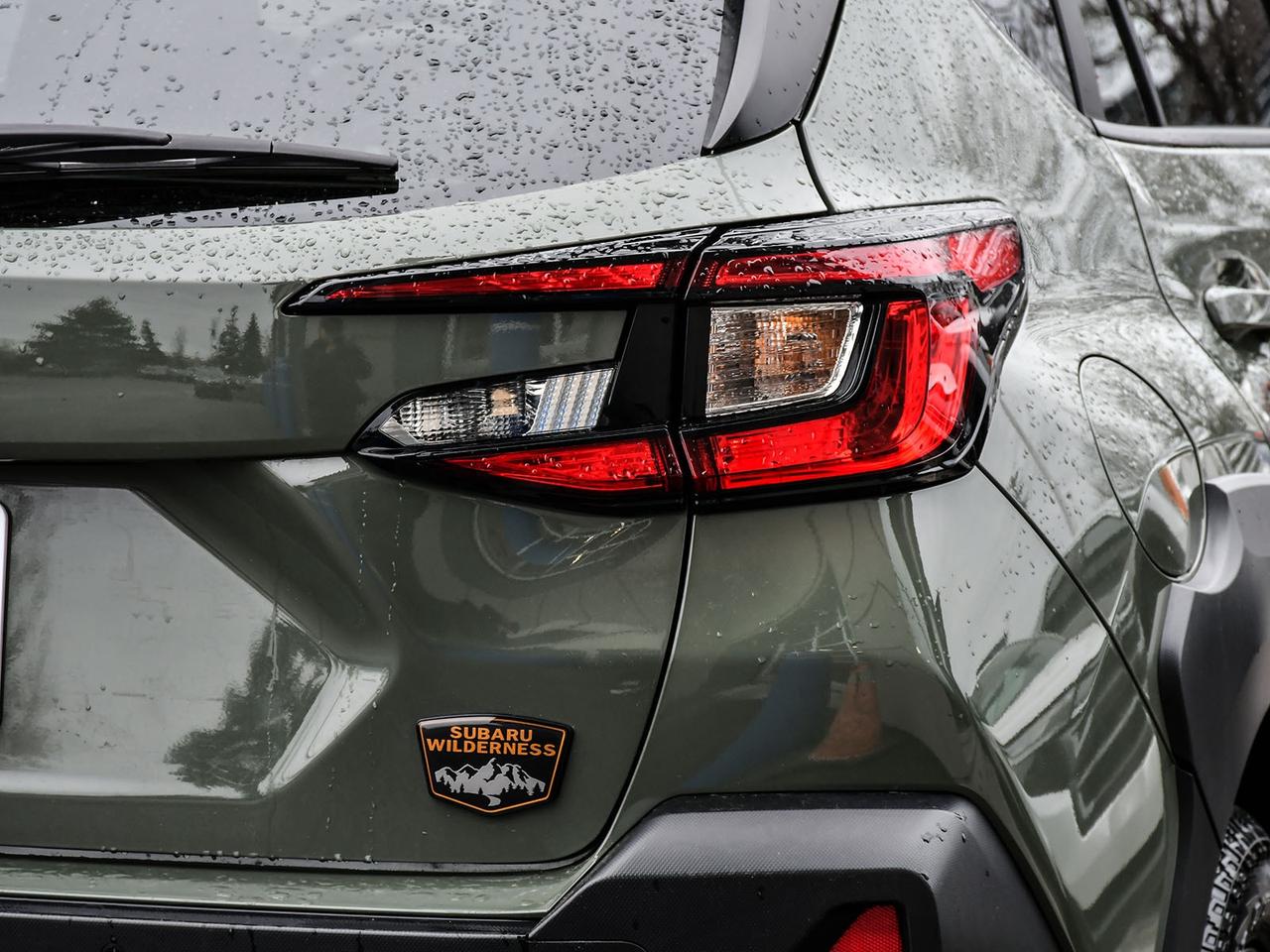 2024 Subaru Crosstrek WILDERNESS   CLEAN CARFAX   1OWNER   ALPINE GREEN Photo