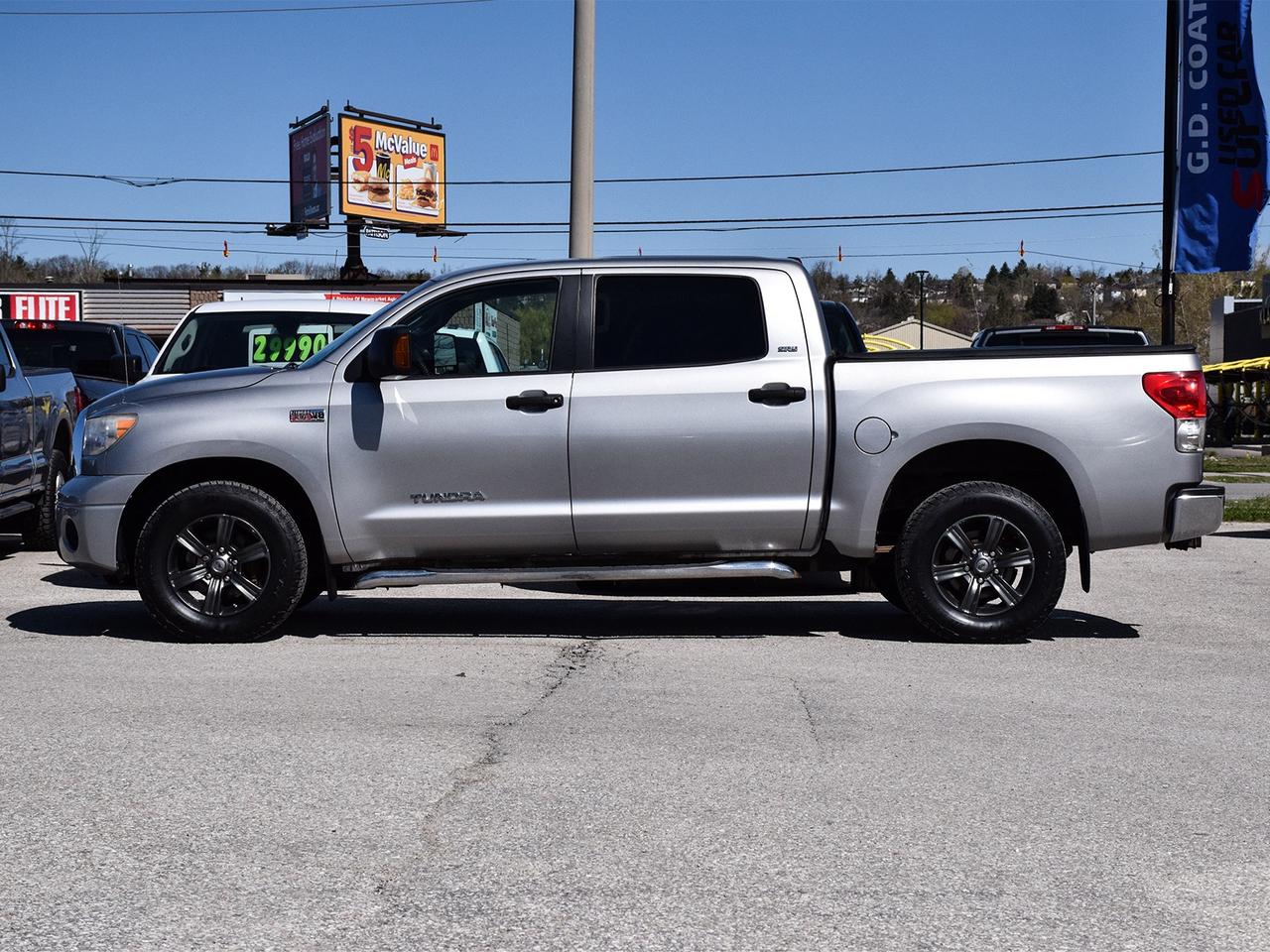 2008 Toyota Tundra SR5 CrewMax 4x4 ~5.7L i-FORCE V8 ~ONLY 139,000 KM! Photo4