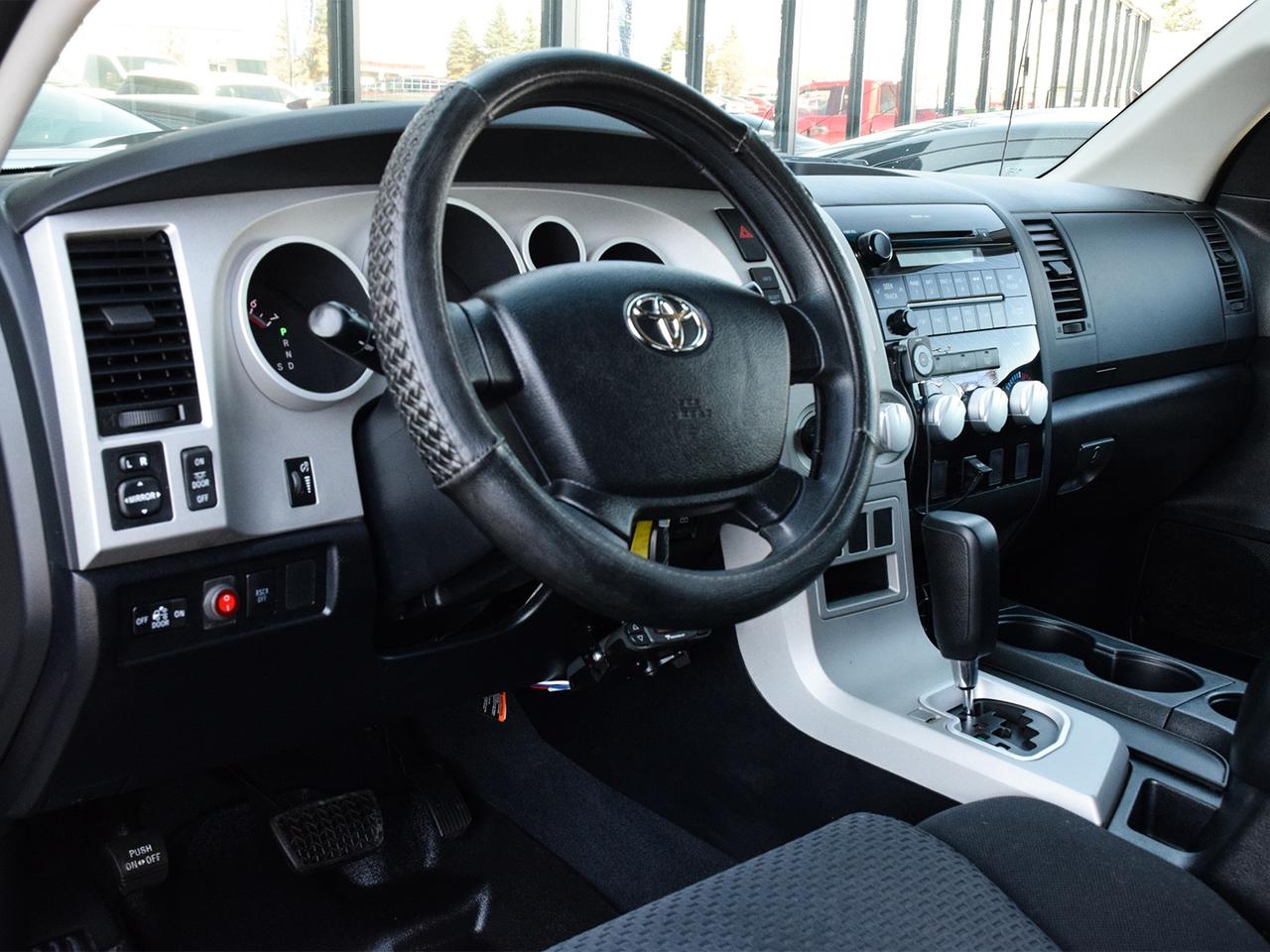 2008 Toyota Tundra SR5 CrewMax 4x4 ~5.7L i-FORCE V8 ~ONLY 139,000 KM! Photo