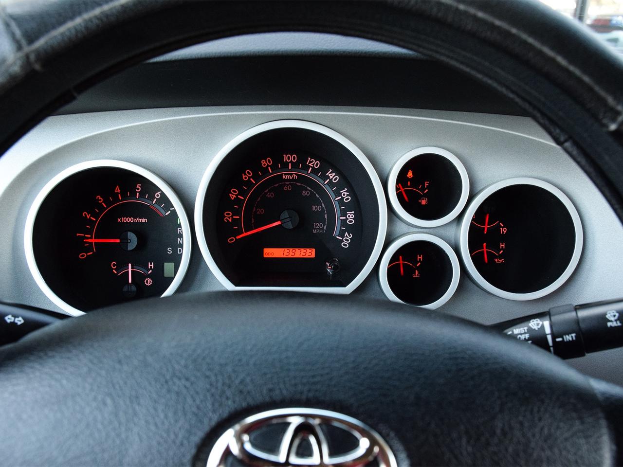 2008 Toyota Tundra SR5 CrewMax 4x4 ~5.7L i-FORCE V8 ~ONLY 139,000 KM! Photo