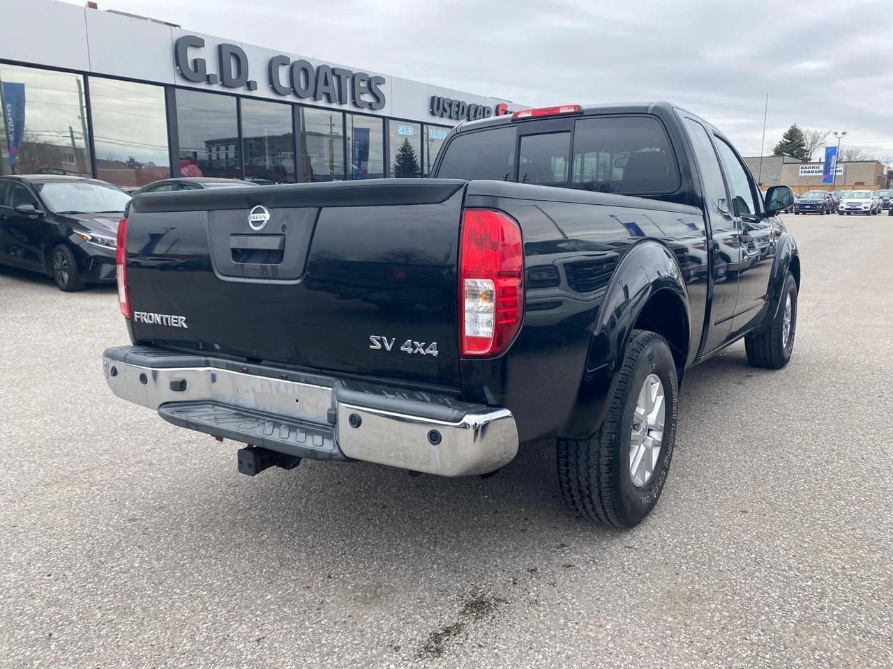 2014 Nissan Frontier SV King Cab 4x4 ~Heated Seats ~Bluetooth ~Camera Photo3