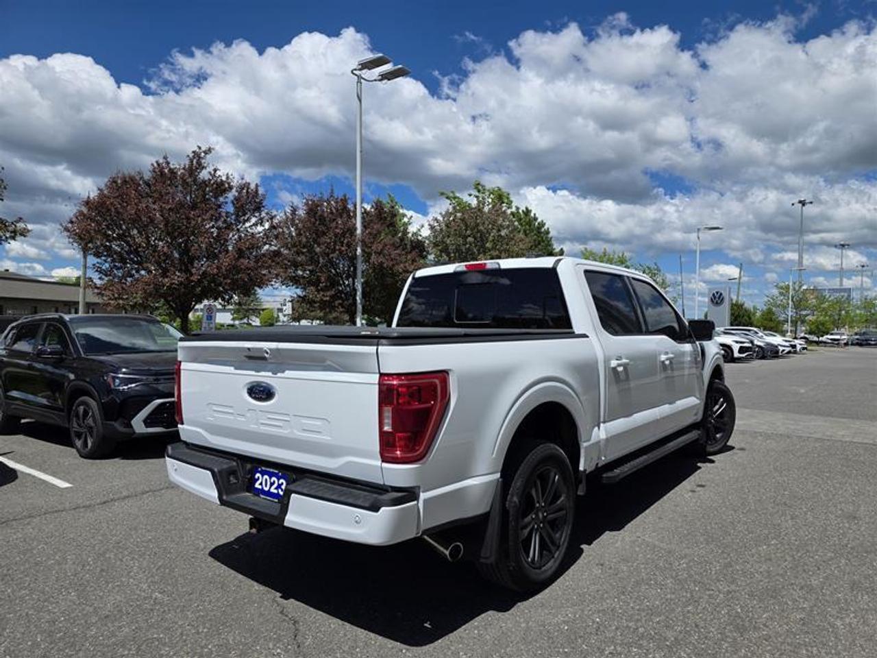 2023 Ford F-150 4x4 - Supercab XLT - 145 WB One-owner vehicle Photo