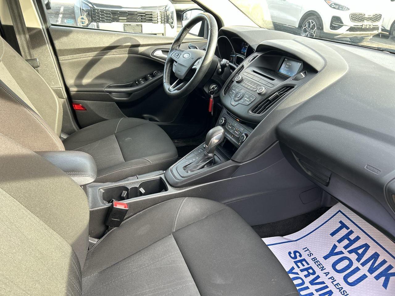 2017 Ford Focus SE Hatchback Clean Carfax   Htd Seats   Rear Camer Photo