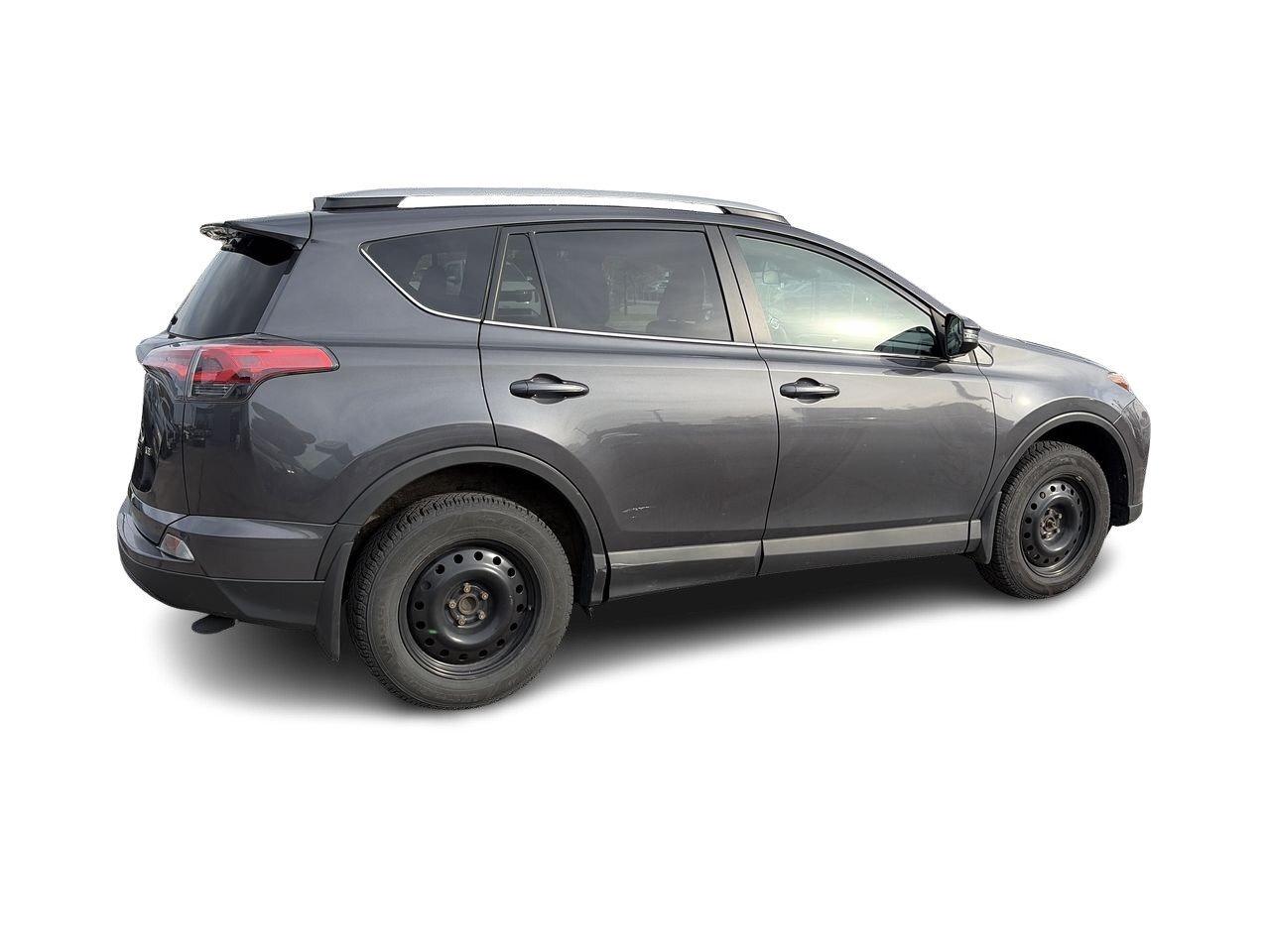 2018 Toyota RAV4 LE All Season & Winter Tire Sets   Backup Cam   Ht Photo