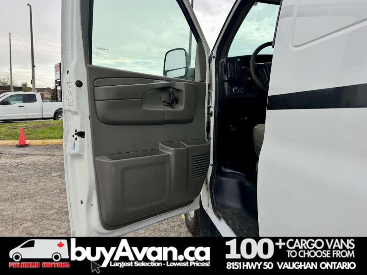 2013 Chevrolet Express 3500 Shelves + Divider V8 Photo