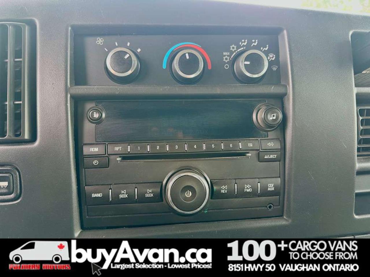 2013 Chevrolet Express 3500 Shelves + Divider V8 Photo