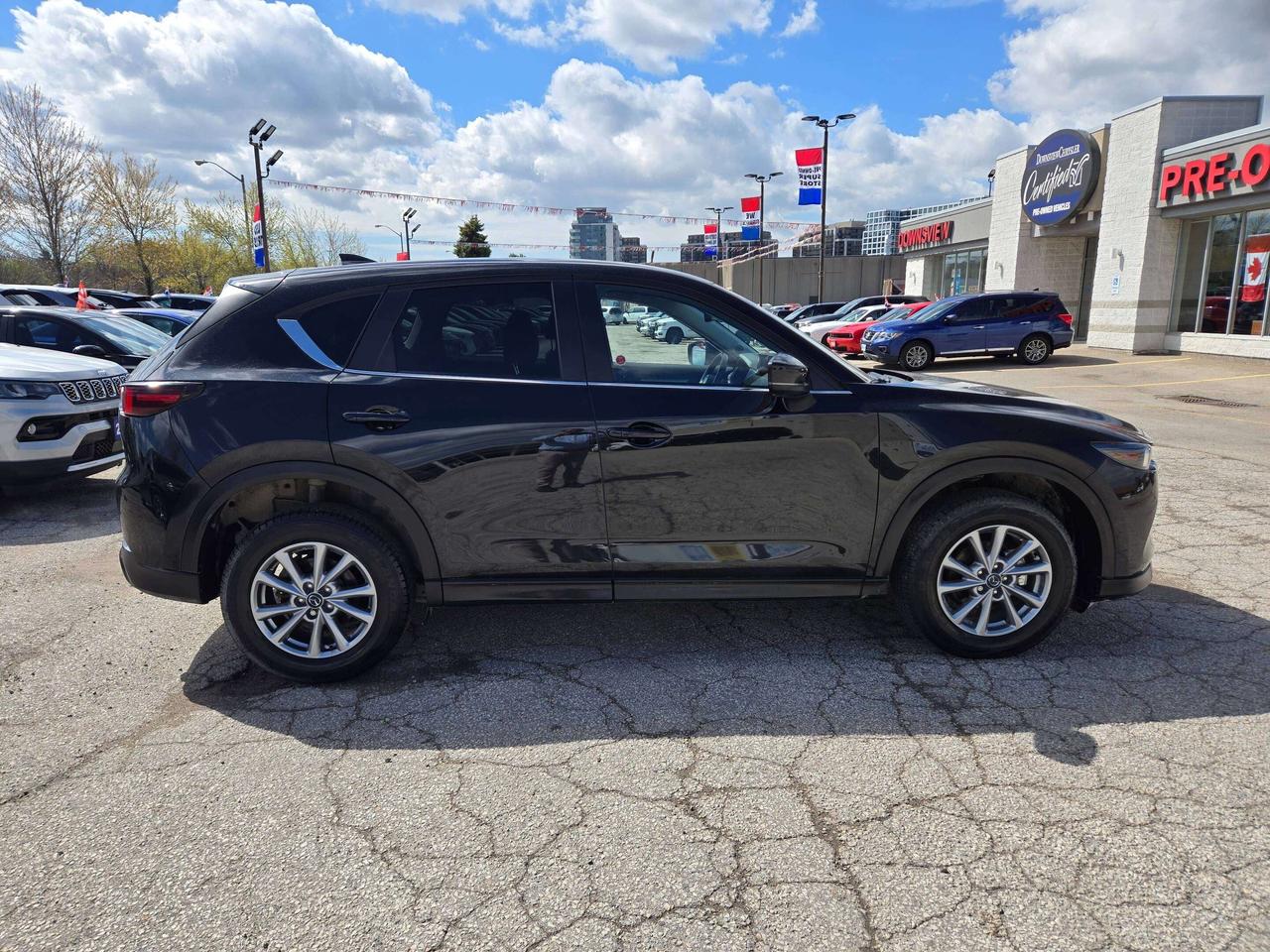 2025 Mazda CX-5 GS Photo4