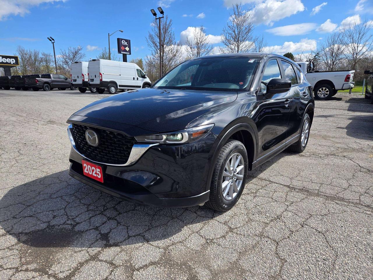 2025 Mazda CX-5 GS Photo