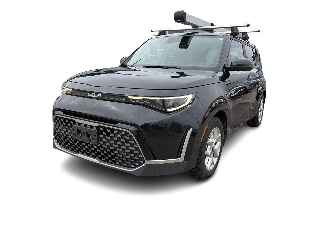 2024 Kia Soul EX Htd Seats   Wireless Charging   Apple CarPlay/A Photo4
