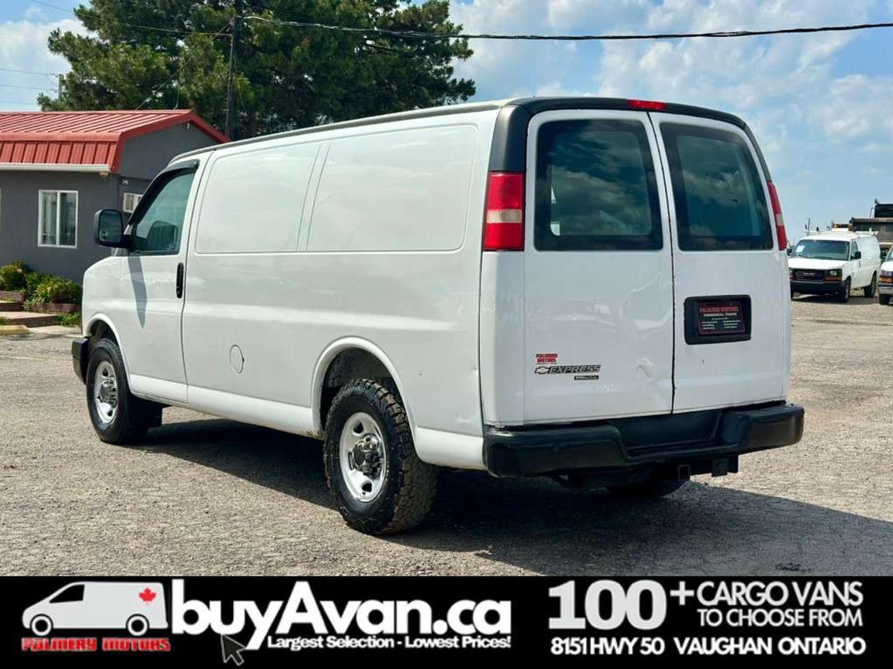 2013 Chevrolet Express 3500 Shelves + Divider Photo