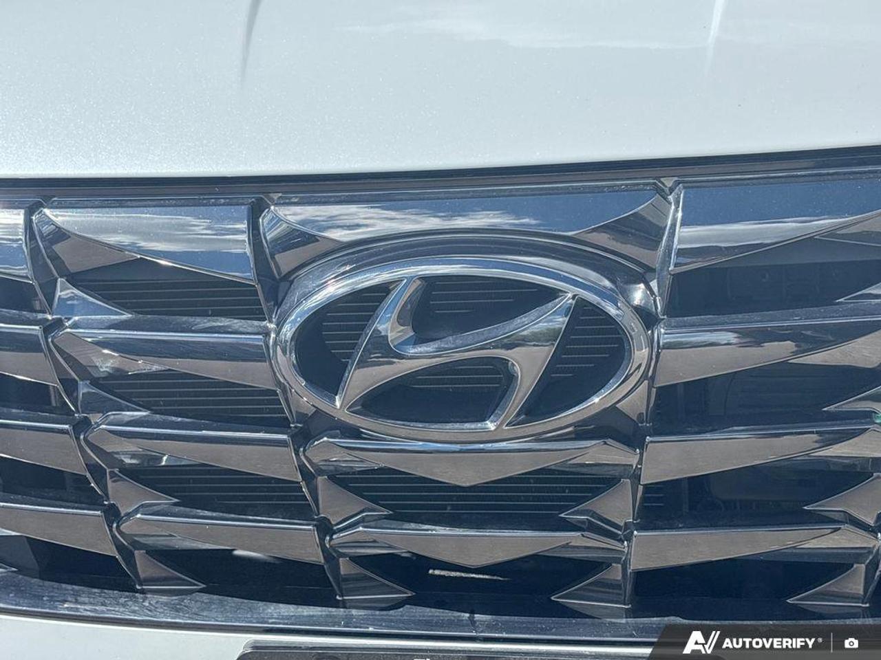 2024 Hyundai Tucson Hybrid Hybrid Luxury   NO ACCIDENTS ONE OWNER   6.3L/100K Photo
