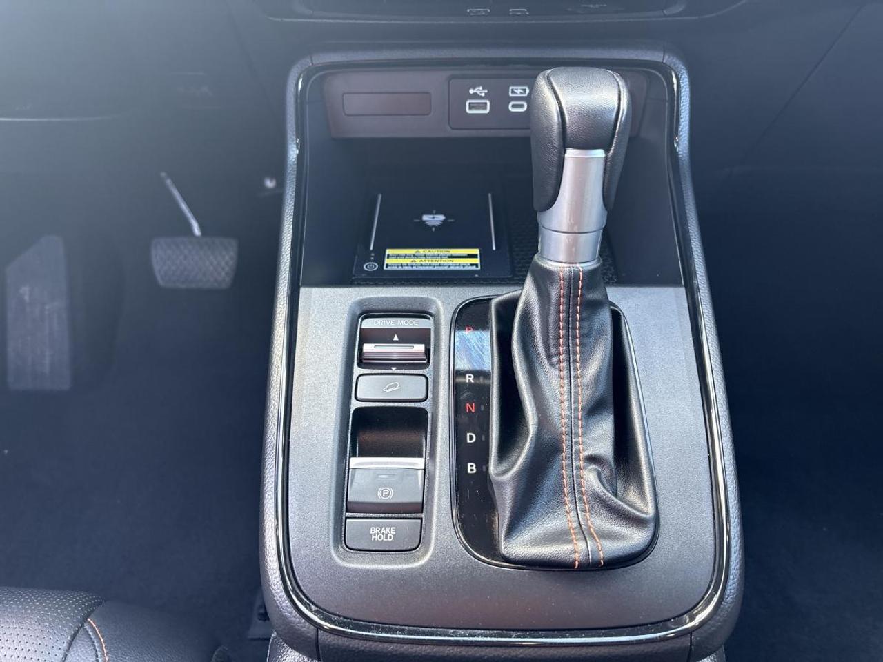 2024 Honda CR-V Hybrid Touring Photo